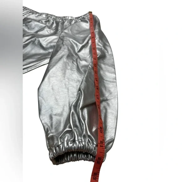 INC INTERNATIONAL CONCEPTS TOP WOMENS SIZE SMALL SILVER METALLIC ONE SHOULDER - Picture 13 of 16